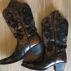 {Corral} Antique Bronze Leather Western Boots